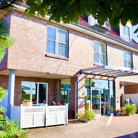 Hotel Greetsiel Hotel 4*